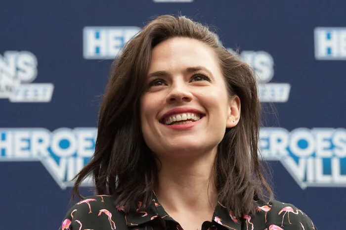 40 Times Celebrities Proved Themselves To Be Actually Nice People, Shared By Folks On Reddit