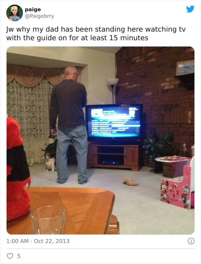 Someone Points Out That Dads Watch TV In A Very Specific Way, And It's Hilarious (25 Pics)