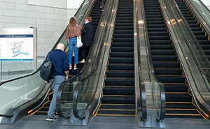 Woman Avoids A Creepy Stalker By Following Safety Tips She Found On Reddit
