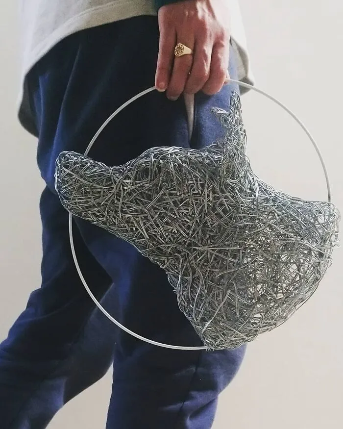 37 Incredible Animal Sculptures Created Out Of Galvanized Wire By This Norfolk-Based Artist