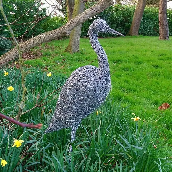 37 Incredible Animal Sculptures Created Out Of Galvanized Wire By This Norfolk-Based Artist