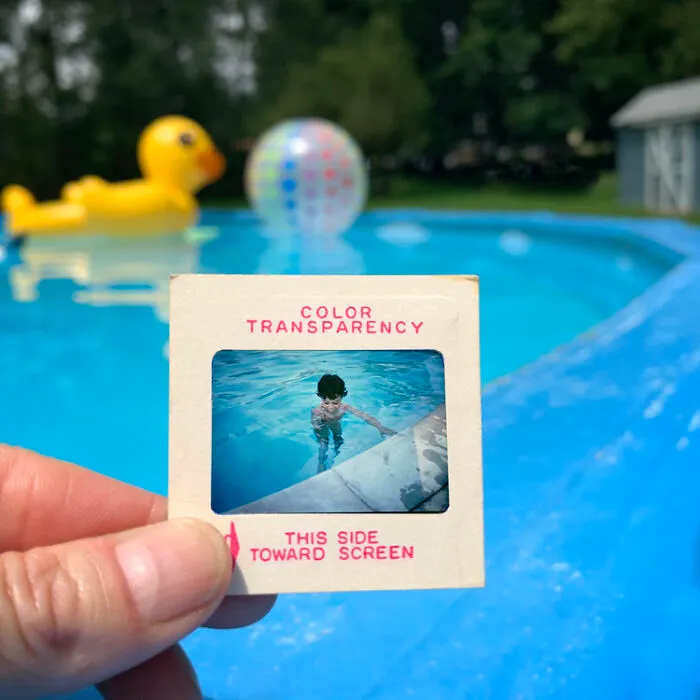 Photographer Uses Her Dad’s Old Slides To Create A Nostalgic Photo Series (31 Pics)