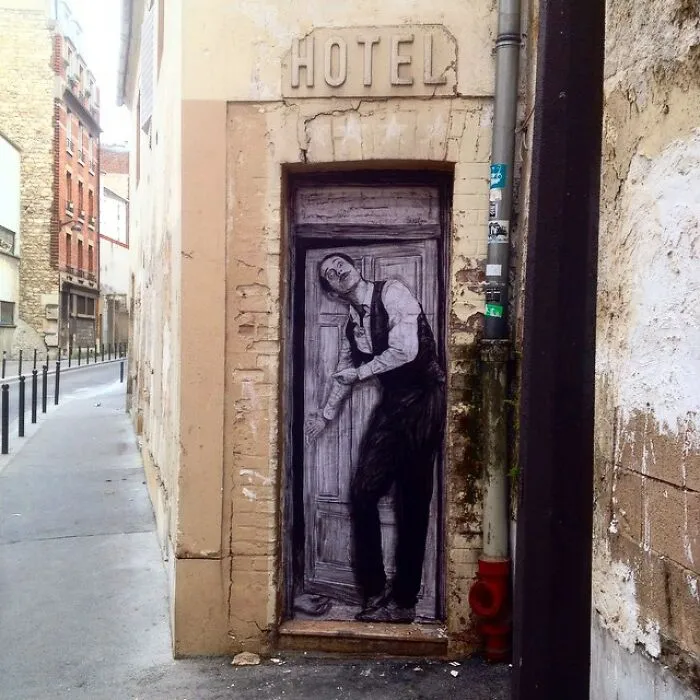 110 Street Art Pieces That This Artist Incorporated Into The Streets Of Paris
