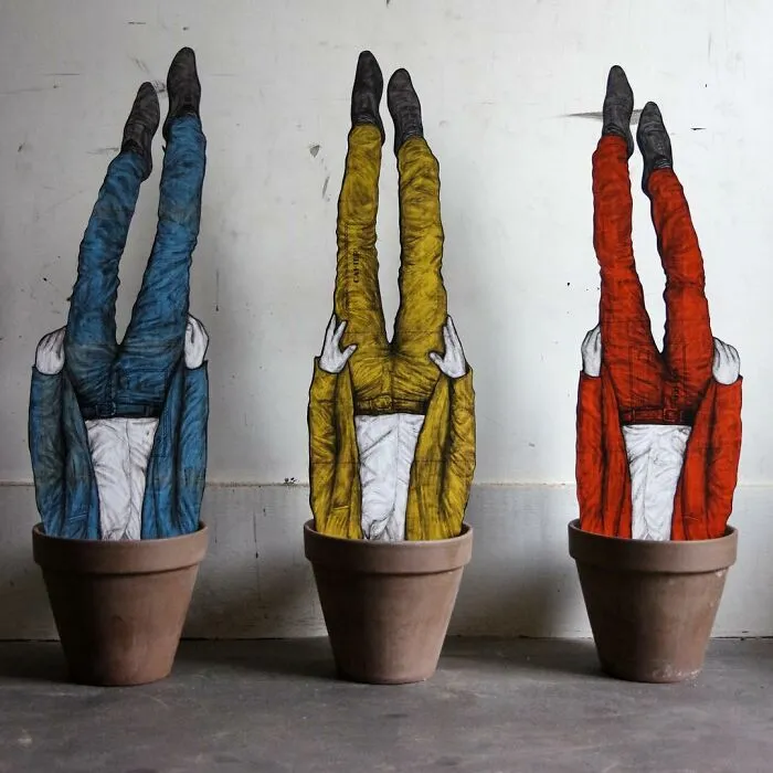 110 Street Art Pieces That This Artist Incorporated Into The Streets Of Paris