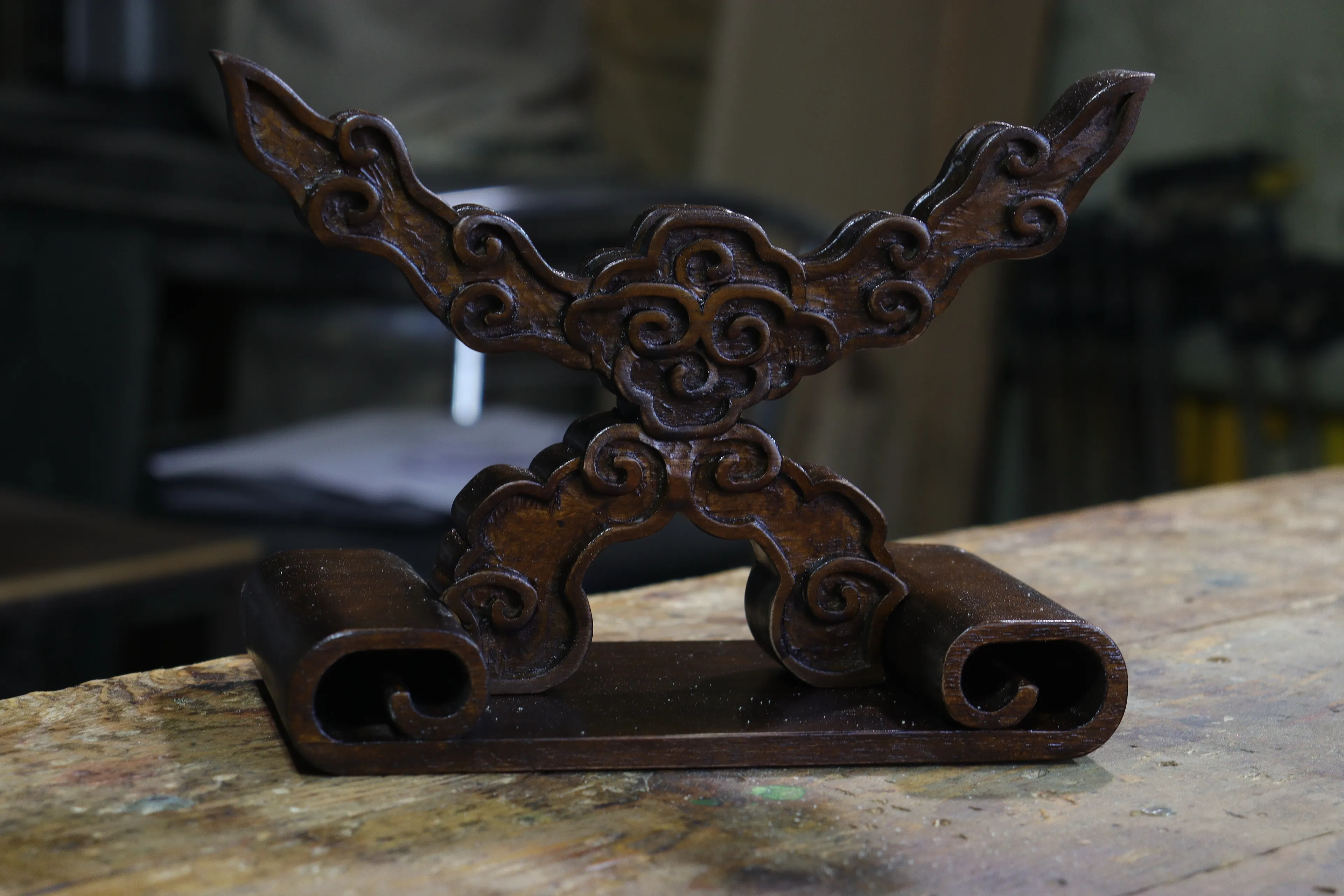 Plate Stand Wood Carving | Stand Made Of Walnut Wood. Chinese Ornament