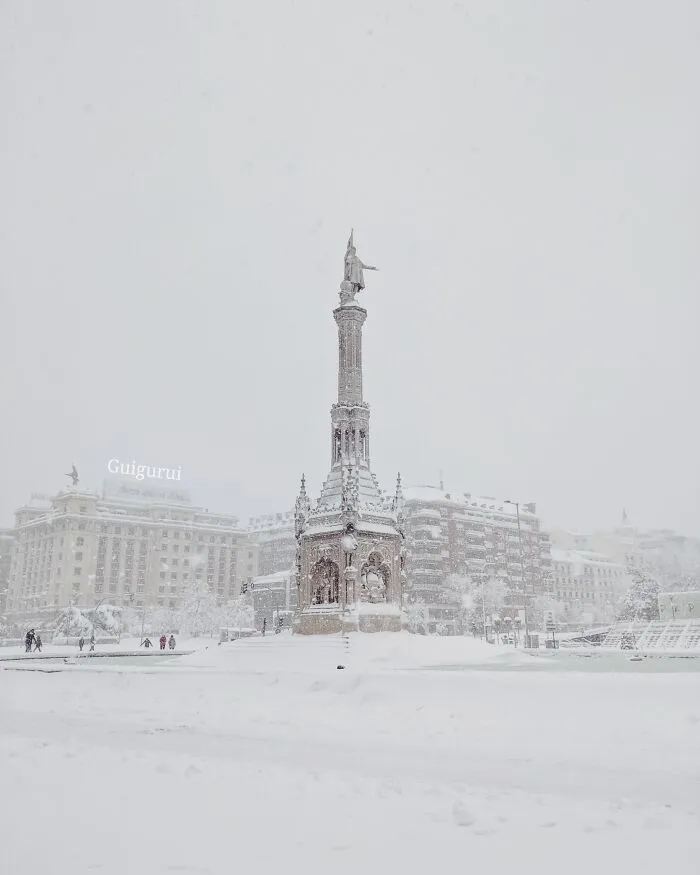 Christopher Colombus Square