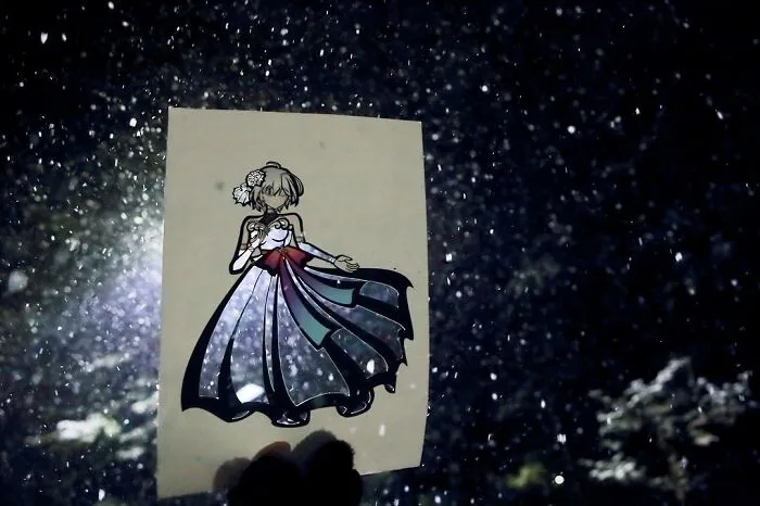 Japanese Artist Fills In Their Anime-Inspired Cutouts With Their Surroundings (100 Pics)