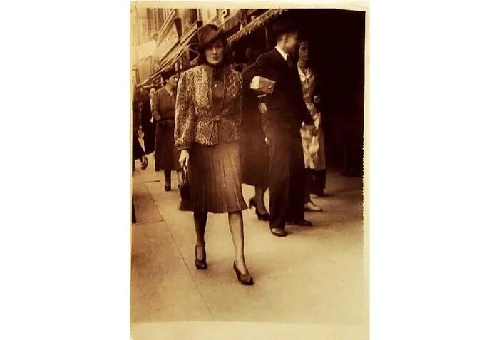 Photo Of My Great-Grandmother At The Turn Of The 20th Century In New Orleans