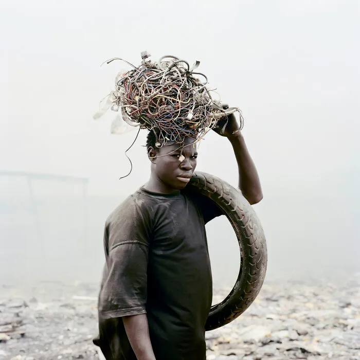 Yakubu Al Hasan, Agbogbloshie Market, Accra, Ghana, 2009, "Permanent Error"