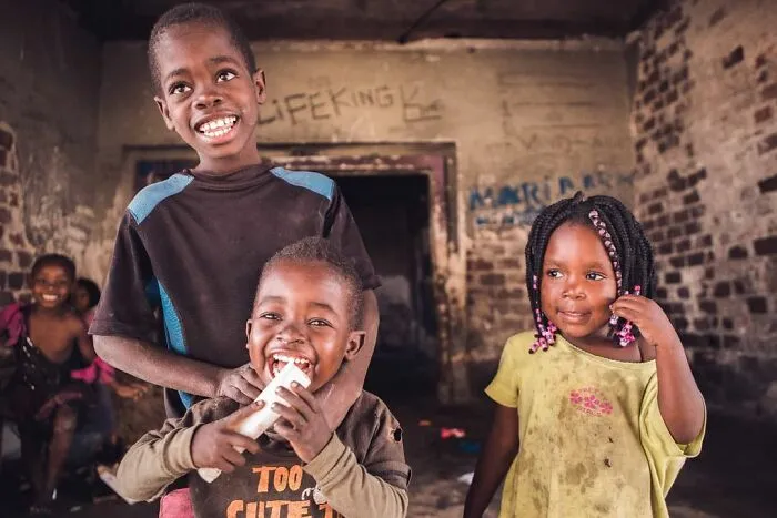 98 Photographs Showing The Radiance Of People Living In Mozambique, By Bruno Pedro