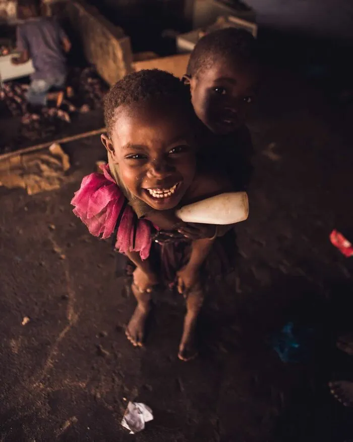 98 Photographs Showing The Radiance Of People Living In Mozambique, By Bruno Pedro