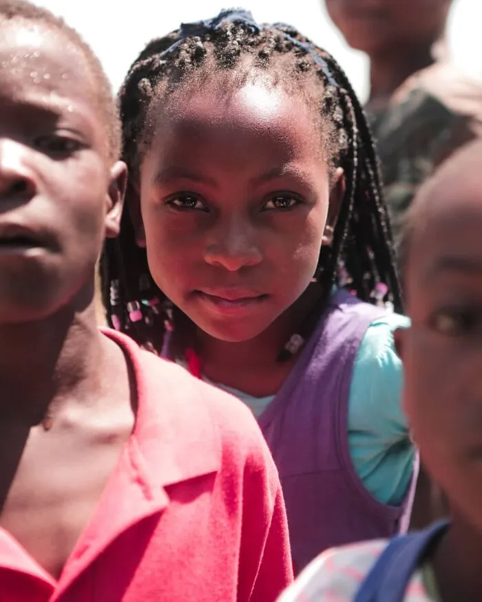 98 Photographs Showing The Radiance Of People Living In Mozambique, By Bruno Pedro