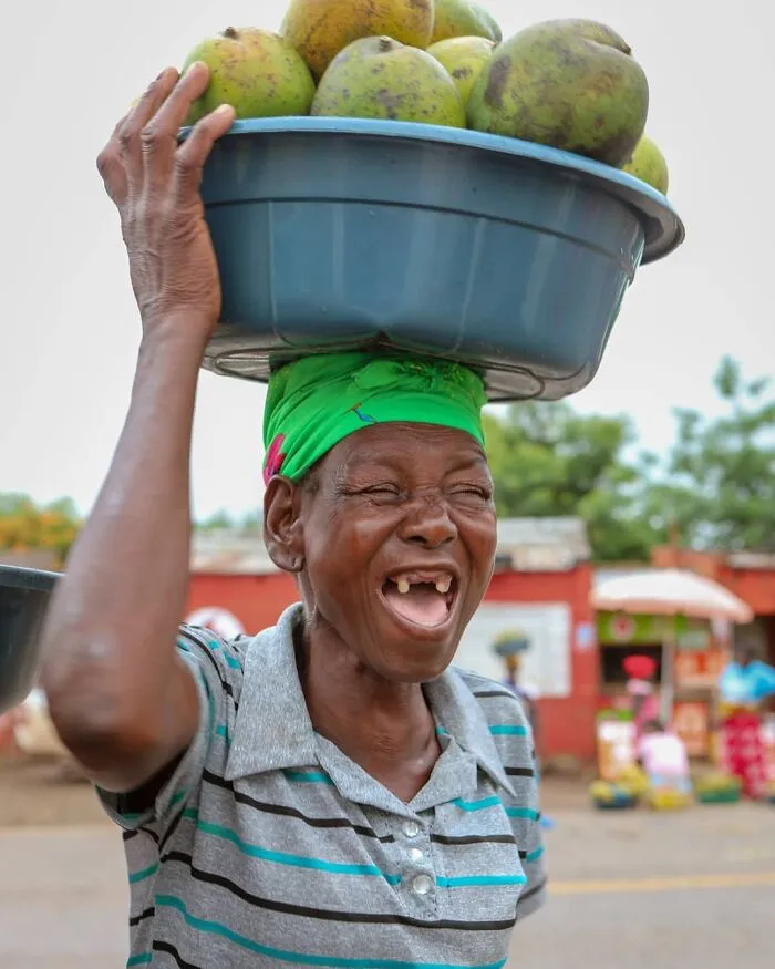 98 Photographs Showing The Radiance Of People Living In Mozambique, By Bruno Pedro