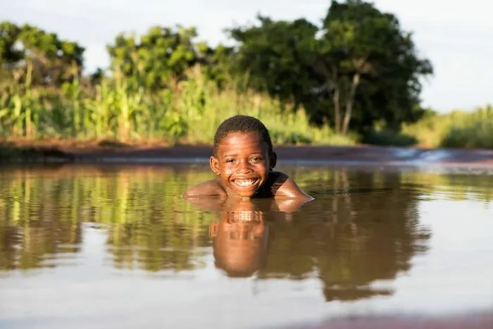 98 Photographs Showing The Radiance Of People Living In Mozambique, By Bruno Pedro