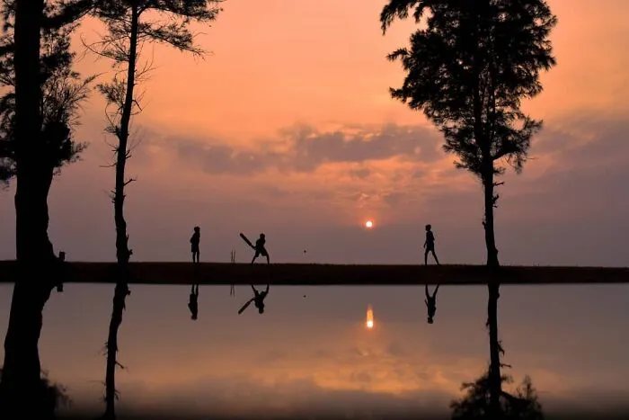 I Found My Passion For Doing Sunset Silhouettes, Here Are 27 Of My Favorite Ones