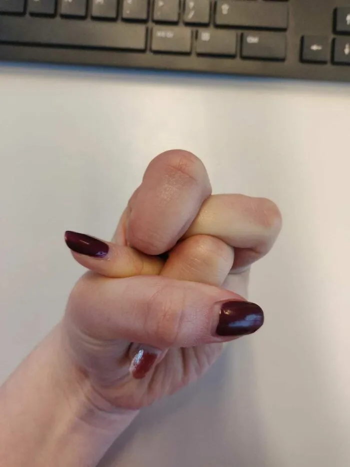 I Can Do A Lot Of Weird Stuff, But I Haven't Seen This One Yet In This Tread :)