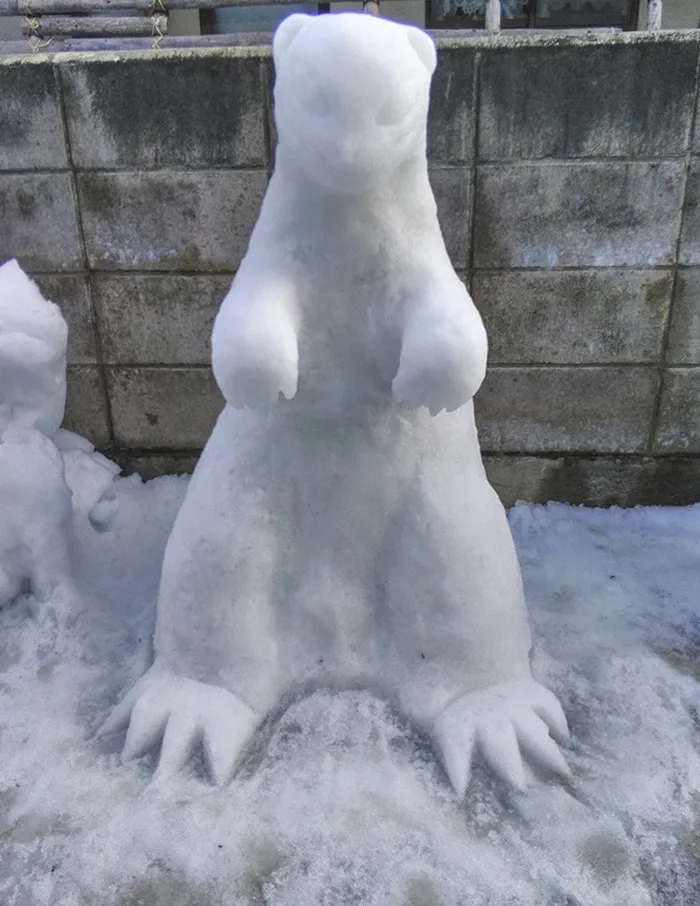 This Japanese Artist Makes Sculptures Out Of Snow, And Here Are 30 Of The Coolest Ones