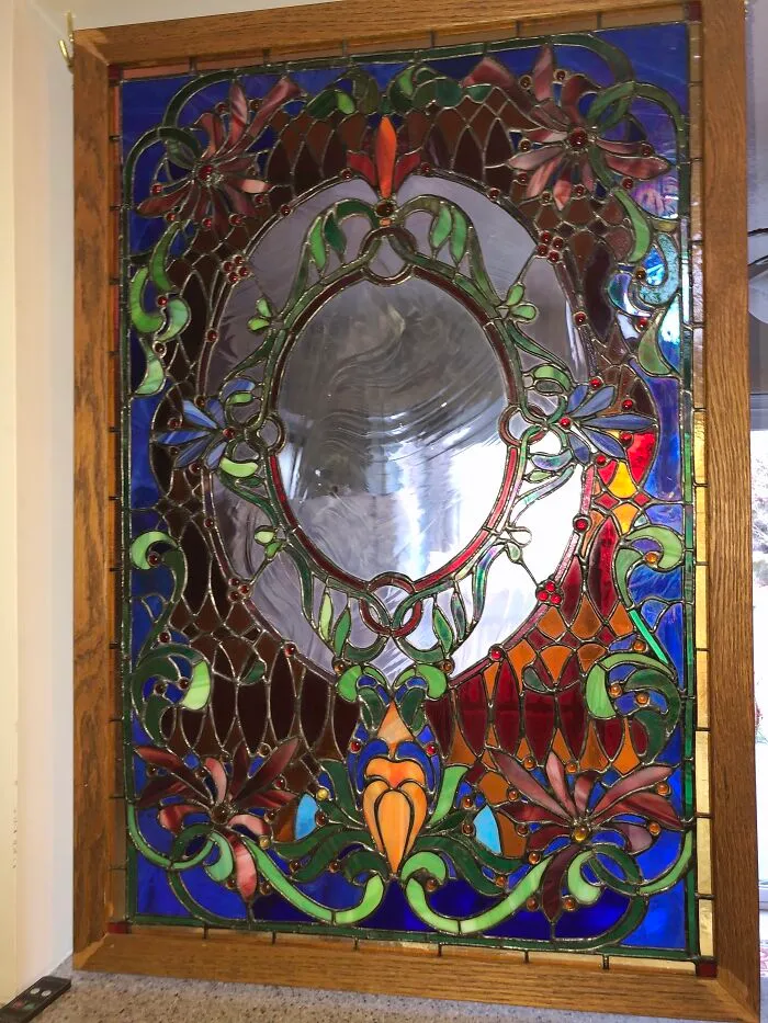 Edwardian Stained Glass- 872 Pieces, Copper Foil. Ook 4 Months