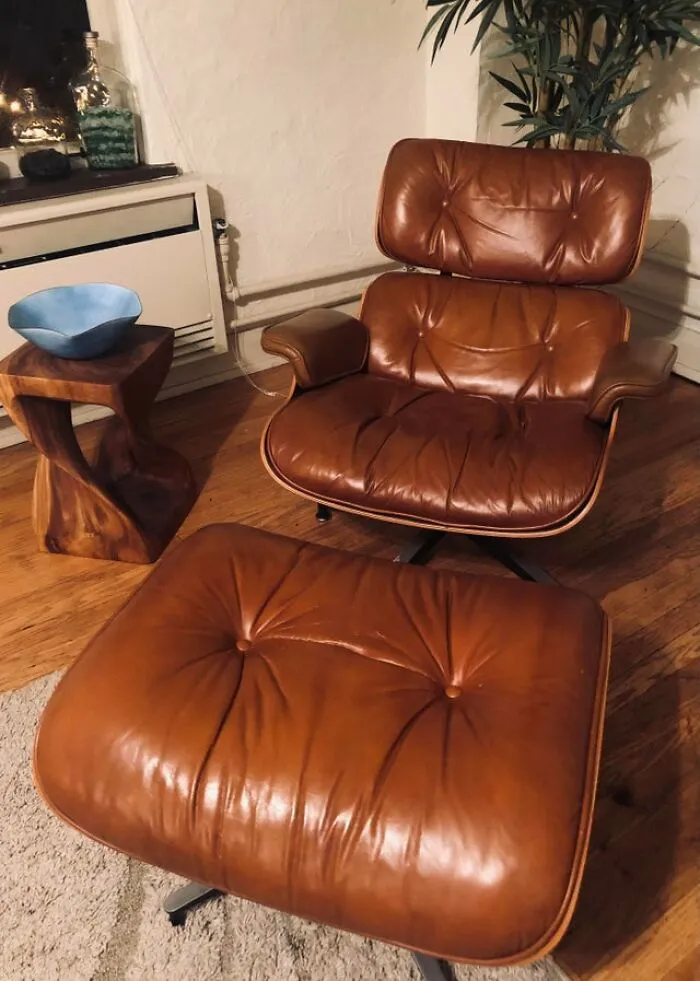 Sillón y otomana Herman Miller Eames, heredados de mi abuelo. De los años 60 