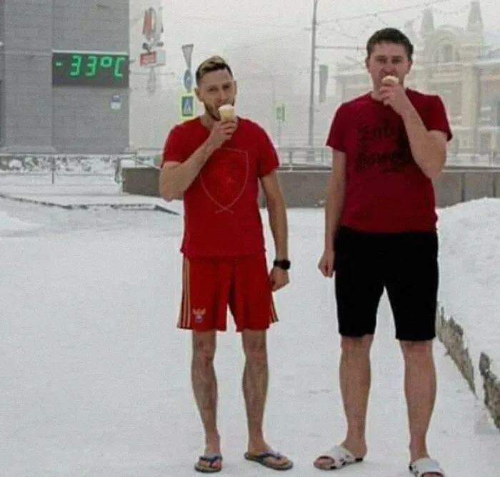 30 Pictures That Show How Unfathomably Cold It Is In Russia Right Now
