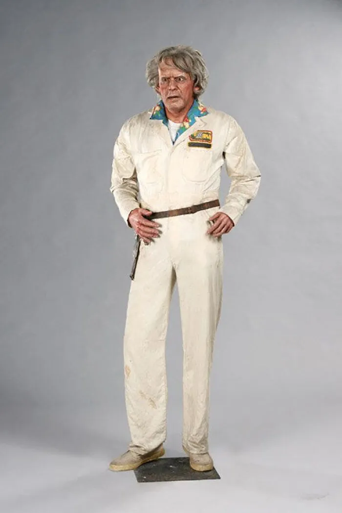 Regreso Al Futuro: Dr. Emmett Brown