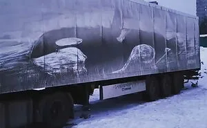 Owners Of Dirty Trucks Find Amazing Drawings On Their Vehicles Left By This Artist (36 New Pics)