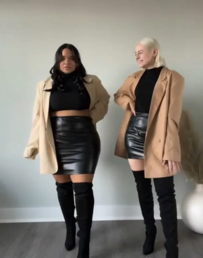 Two Friends Demonstrate How The Same Outfit Looks On Their Different Body Types (36 New Pics)