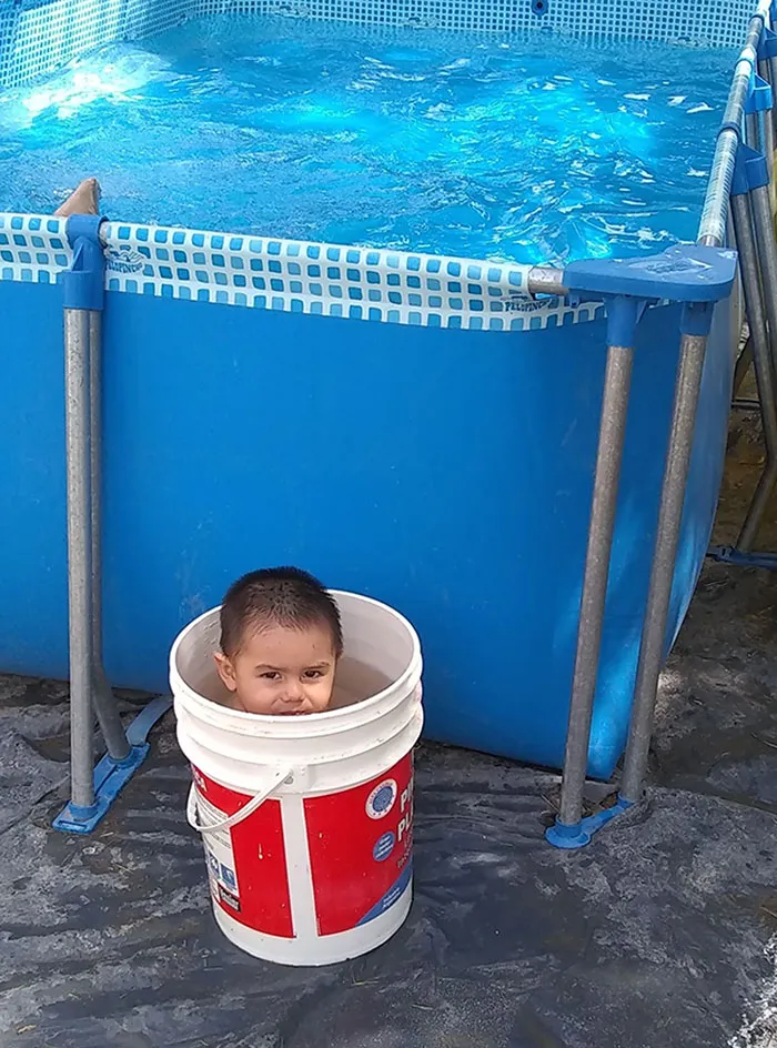 Piscina VS cubo de pintura