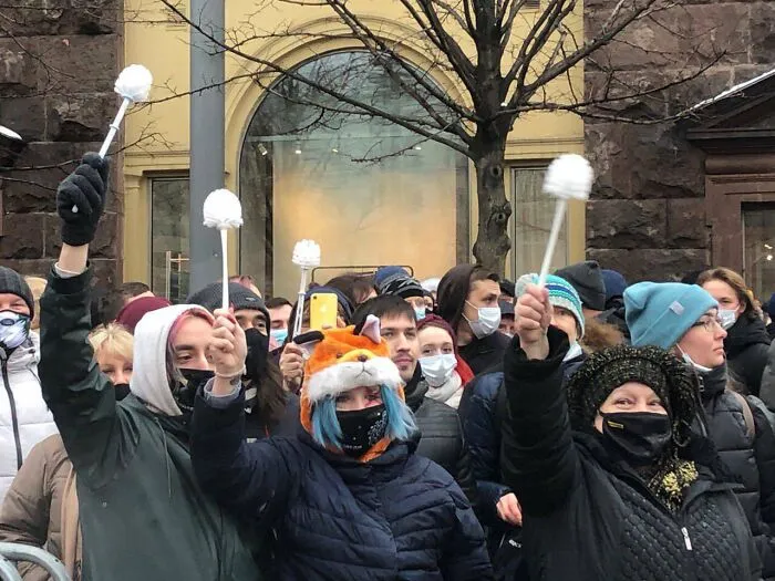27 Photos Capturing The Massive Anti-Corruption Protests That Are Currently Happening In Russia