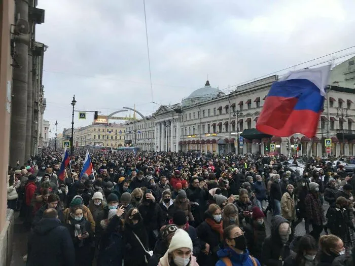 27 Photos Capturing The Massive Anti-Corruption Protests That Are Currently Happening In Russia