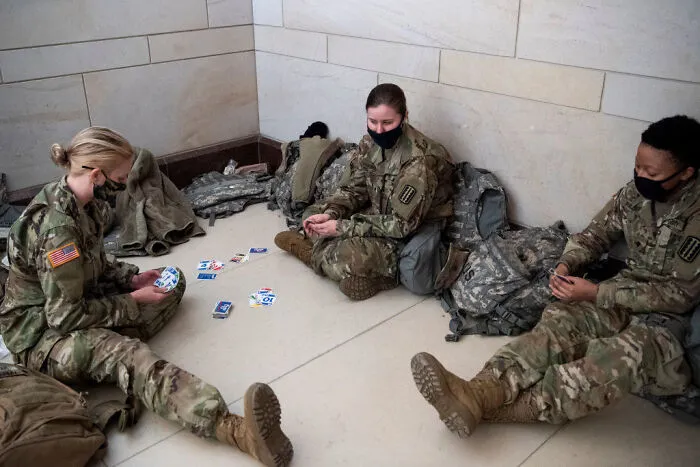 15 Pics That Show How The Level Of Security In The Capitol Has Changed