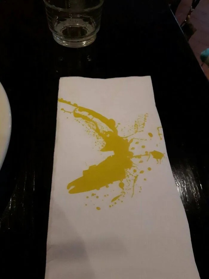 This (Clean) Napkin