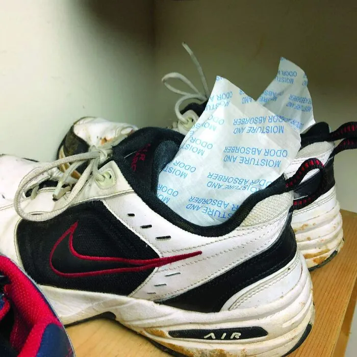"Don't Throw Away Annoying Silica Gel Packets:" Here Are 10 Things To Use Them For Instead