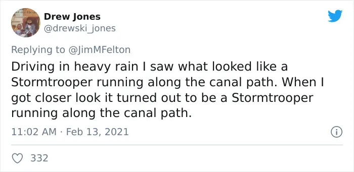 People Are Sharing The Most Bizarre Things They've Seen On Public Transport (45 Tweets)