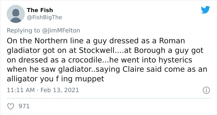 People Are Sharing The Most Bizarre Things They've Seen On Public Transport (45 Tweets)