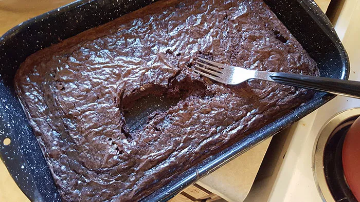 How My Girlfriend Takes The First Piece Of Freshly Baked Brownies