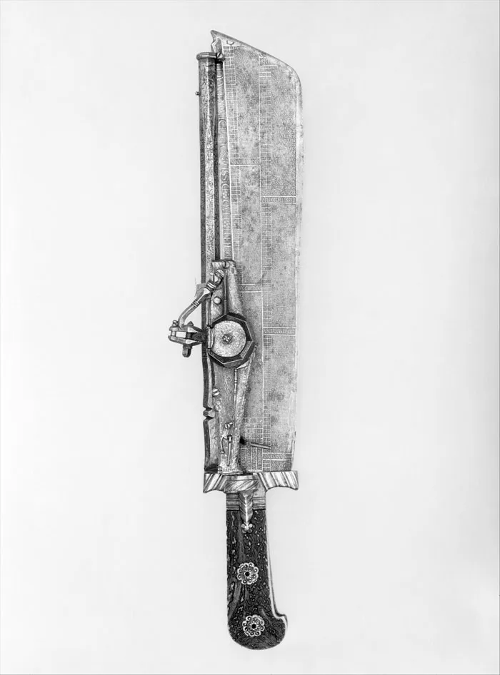 Antiguo cuchillo del siglo XVI que servía también como pistola y calendario