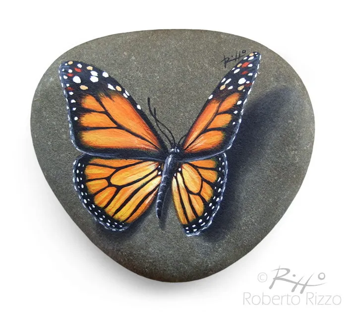 Artist Turns Rocks Into Incredible Animal Paintings (30 Pics)