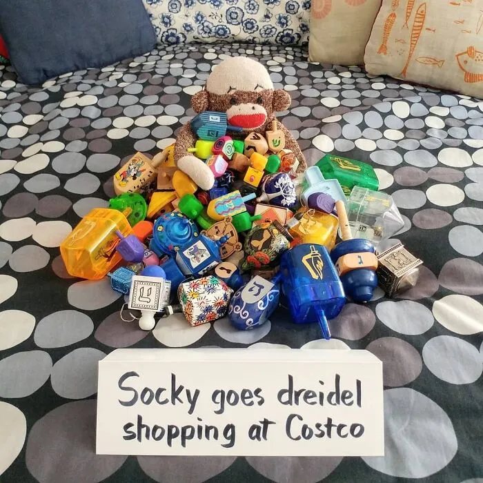 I’ve Made My Wife Laugh Every Day Of The Pandemic With Daily Sock Monkey Shows And I Hope They Make You Smile Too (65 Pics)