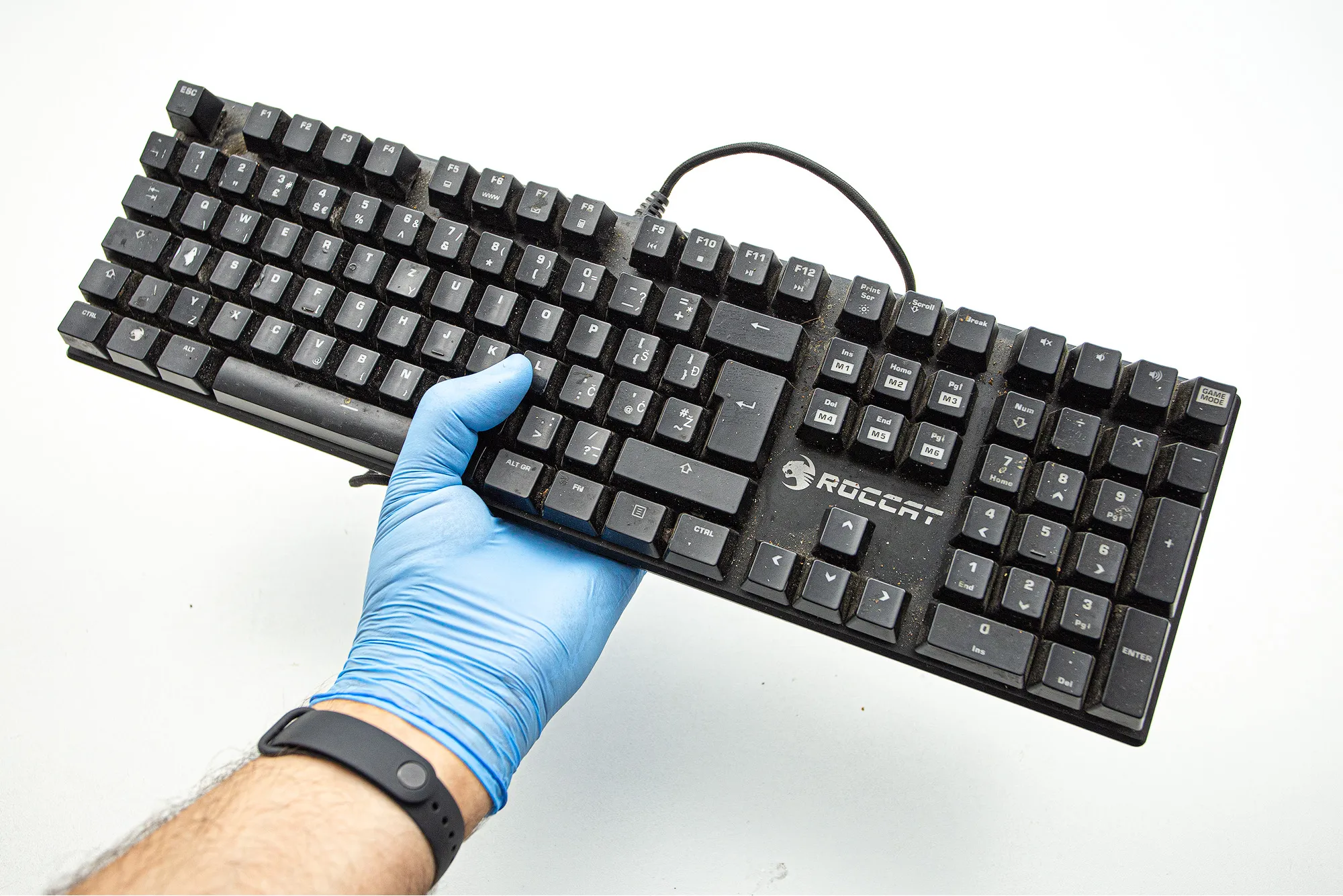 Cleaning The Dirtiest Roccat Suora Fx Keyboard
