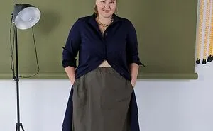 I Created These 13 Looks For Plus-Size Women Using Only A Shirt Dress