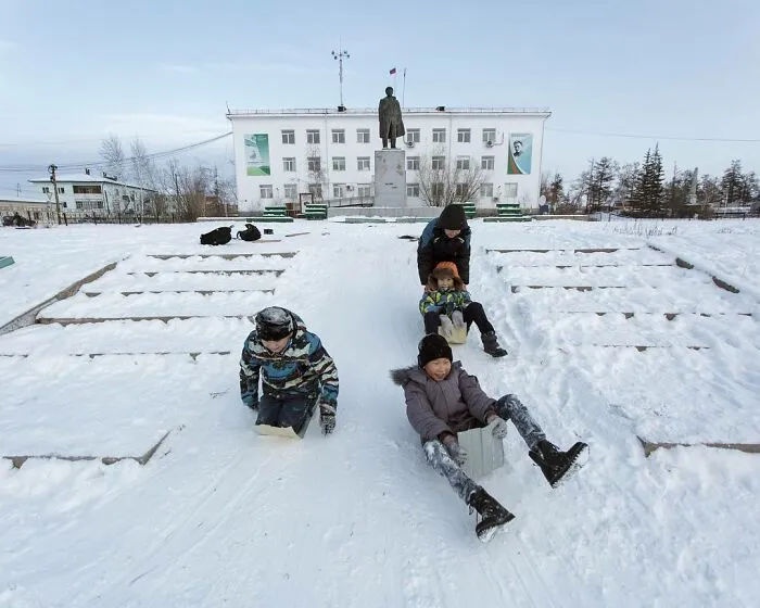 Photographer Captures The Lives Of People In Yakutia, Where It Gets As Cold As -58 Fahrenheit (35 Pics)
