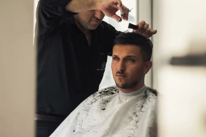 30 Things People Do That Hairdressers Find Pleasant Or Annoying