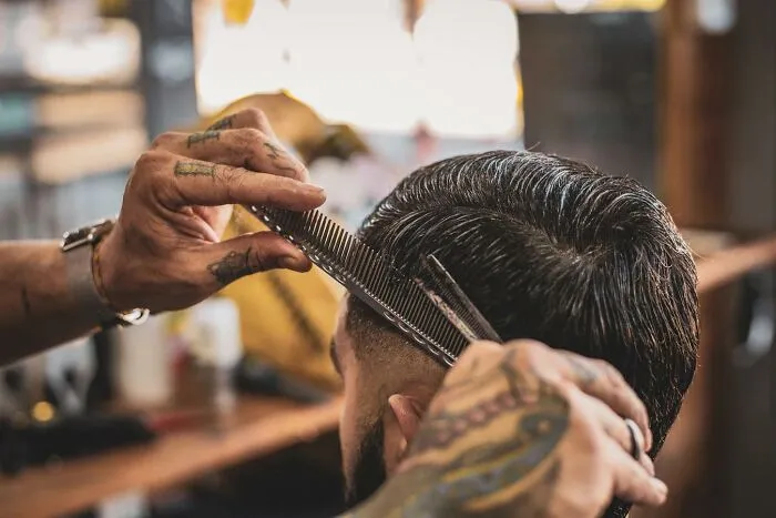 30 Things People Do That Hairdressers Find Pleasant Or Annoying