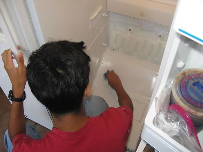 35 People Who Grew Up Poor Share What Unwritten Rules They Abided By To Get By