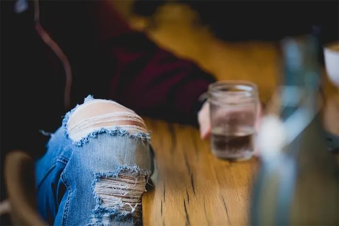 35 People Who Grew Up Poor Share What Unwritten Rules They Abided By To Get By