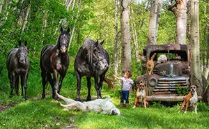 I Created A Photo Project Called "Farmily" Where I Capture Families And All Their Animals (30 Pics)