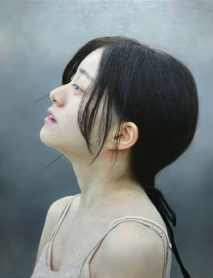 Japanese Artist Paints Hyperrealistic Paintings That Are So Precise You Might Confuse Them With Photos (25 New Pics)