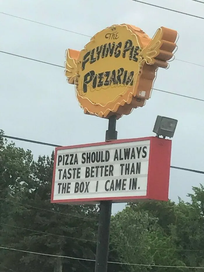 45 Of The Most Hilarious Fast Food Signs Ever Captured