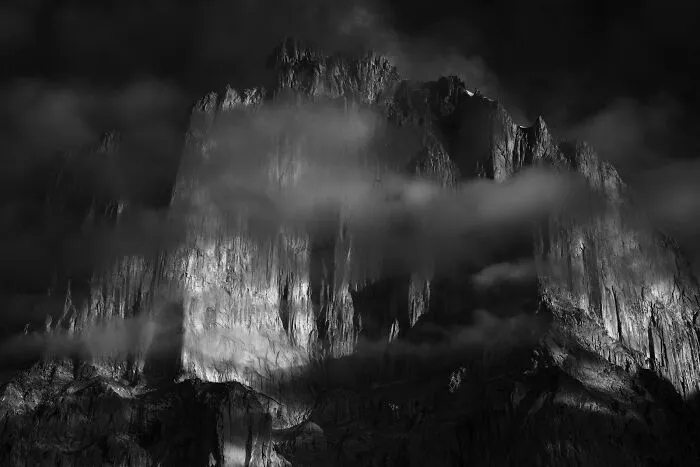 I Hiked 120 Miles Through The Karakoram Range To Photograph The World's Most Dangerous Peaks (13 Pics)